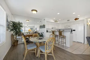 Image of Sanderling is a beautiful condo just one block from downtown