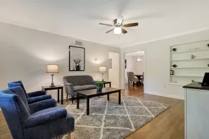 Image of Elegance Prime 2BR  Pet OK No Cleaning Fee