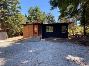 Image of The Black Cabin, spacious, secluded and tranquil.