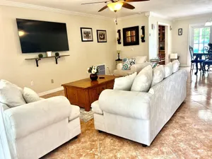 Image of SingleHouse 3 bedroom 2 full bathrooms also desk and chair for work from home