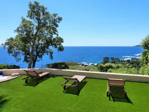 Image of Air-conditioned villa with panoramic sea view