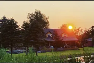 Image of Log home on 17 Acres w\/ Modern Amenities - near Frankenmuth