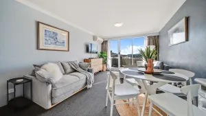 Image of Horizons 306 - Deluxe Lake Front Studio l Pool l Tennis l WiFi l BBQ