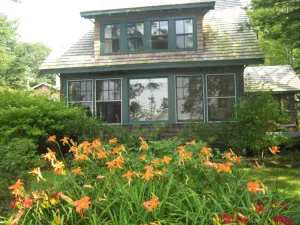 Image of Classic Maine Cottage with ocean views