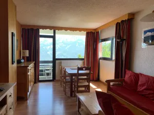 Image of Apartment for 6, balcony, near slopes, renovated