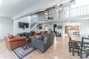 Image of Star Bar Farm & Retreat - Close to Round Top