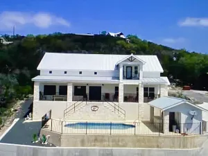 Image of Spectacular River-Mountain-Pool Views! Cabana, Bar, Balcony, Deck, Patio!