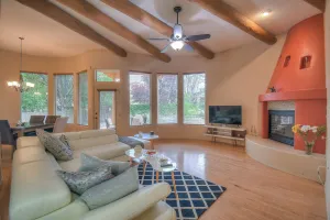 Image of Maravilla, 30+ Day Rentals, Near I-40