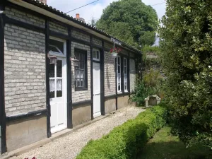 Image of Riverside cottage in Medieval Josselin, great for sightseeing or relaxing