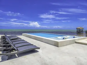 Image of 100'Private Sandy Beach,Pool,Bikes,Kayaks,EV chrgr