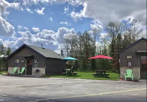 Image of Hilltop Lodge - Cedar -Queen Cabin