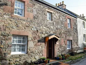 Image of Full of character, this cosy cottage is in a quiet lane in a charming village.