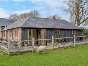 Image of 2 bedroom accommodation in Hooe, Battle