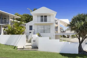 Image of The White House - Spectacular Ocean Views, WiFi, Central Coolum