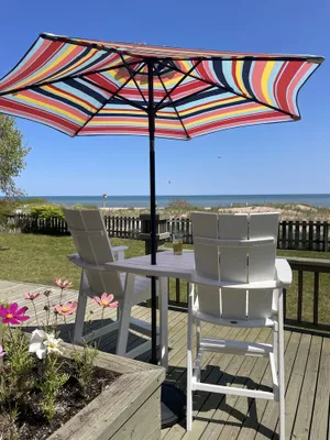 Image of Barefoot Bungalow- Sandy beach & gorgeous views of Lake Huron!