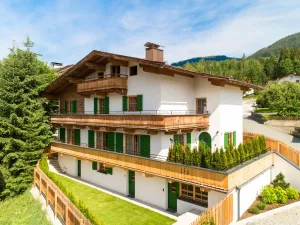 Image of Detached chalet, sunny location with sauna and bar