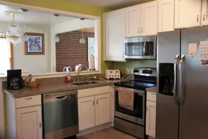Image of 3000sf 5 Bedroom House In Northern suburb Of Richmond