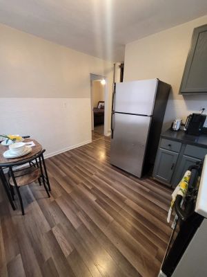 Image of Cozy one bedroom close to downtown IA and IL with no cleaning fee!