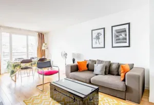 Image of Magnificent, bright, modern and very quiet apartment with terrace.