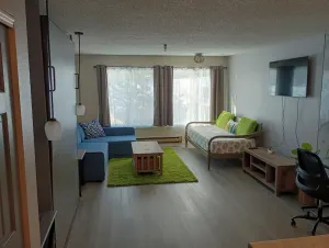 Image of Downtown Winter Park with 3 beds and full kitchen