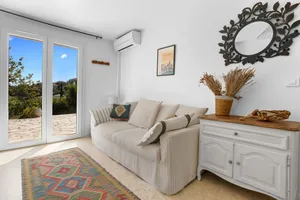 Image of Rez de villa avec jardin vue mer