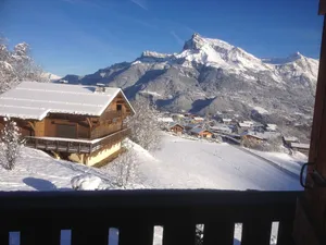 Image of Apartment sleeps 6 with mezzanine