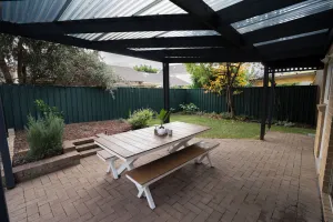Image of Ridleyton Hideaway