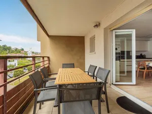 Image of Bel appartement à Ciboure, proche commerces et plage, terrasse, parking et wifi inclus - FR-1-4-691