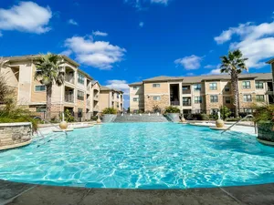 Image of Cozy Apartment with Pool & Gym | Energy Corridor Gem