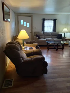 Image of The Coopers Cottage\nQuaint home in wine country. Minutes to all the fun!