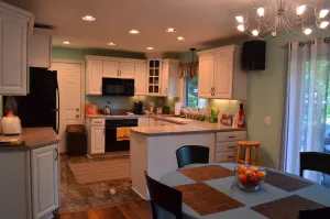 Image of Summer Dates open near Lake MI & Downtown! Deck, Grill, Fire Pit & Cornhole!