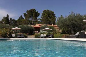 Image of Villa Mas Mavie with swimming pool Les Baux-de-Provence in the heart of Alpilles