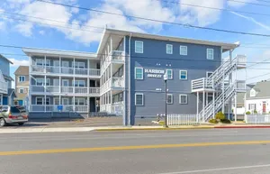 Image of Downtown Condo Only 3 Blocks to the Beach & Boardwalk!