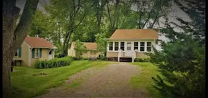 Image of Quiet & Cozy Cabin Across from Fox Lake 🚤