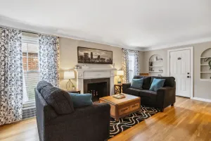 Image of The Henry House I Pet Friendly Cozy Convenient