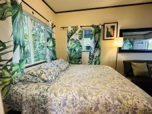 Image of Private house studio with jungle feel but with the convenience of Hilo town.