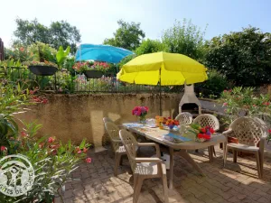 Image of Charming cottage with garden, WiFi, pets allowed