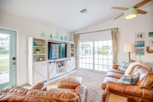 Image of Sea Glass Beach Bungalow in Key Colony Beach!