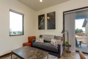 Image of 1 Bed 1 Bath, walk to the ranch!, in Powell Butte