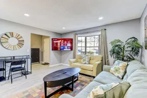 Image of Cozy Casa: 4Bd\/2Bth Luxury Vacation Home! Sleeps8!