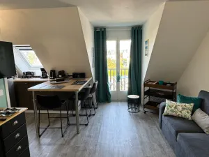 Image of Appartement 2P rénové à Cabourg, proche plage et thalasso, avec balcon et parking, 4 pers. - FR-1-487-368