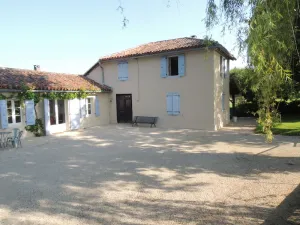 Image of Traditional Gersoise Farmhouse With Private Pool