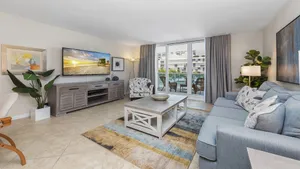 Image of 1 Bedroom Plus Den Private Residence at Roney Palace -608