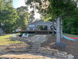 Image of Renovated Cabin on 300 ft Waterfront (Pet Friendly)