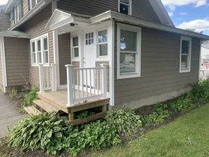 Image of 3bed -1 bathApartment in town mins to UMF or Hospital