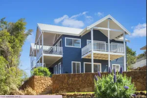 Image of Flinders View Beach House (4Bed 2Bath) - Flinders View Beach House - Executive Holiday Home
