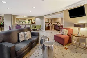 Image of La Quinta by Wyndham Miami Airport East