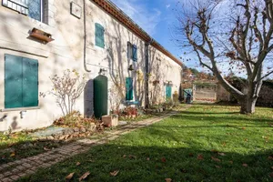 Image of Véritable Mas Provençal À La Palud