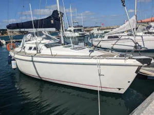 Image of 10 m boat in Morgat harbour