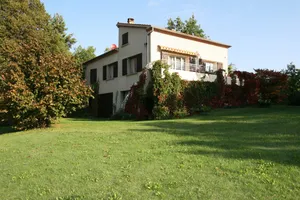 Image of In all seasons, house in lush greenery + private pool and forest